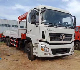 隨車吊選購(gòu)指南 精品大小噸位隨車吊與挖機(jī)拖車組合，僅16.6萬起